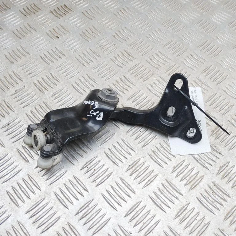 Augšējā rullīša vadotne/ augšējā eņģe KK31V25029AA
