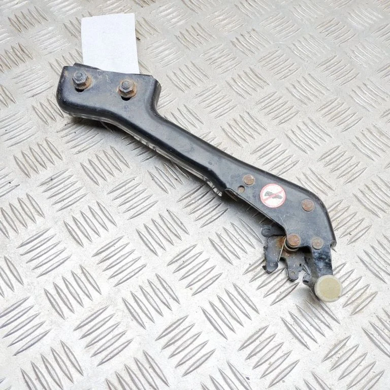 Augšējā rullīša vadotne/ augšējā eņģe BK21V25001AK