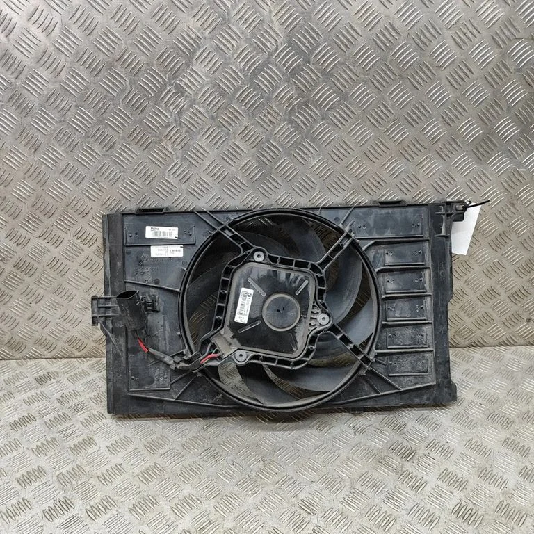Radiaatori ventilaatori difuusor – BMW i3 (2013-)