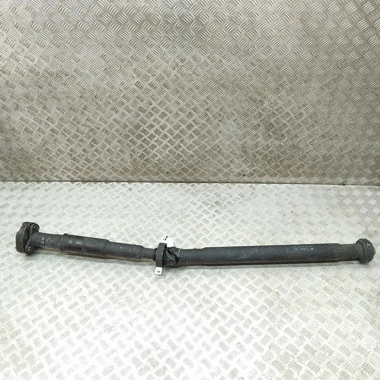Middle center prop shaft – BMW X7 G07 (2018-)