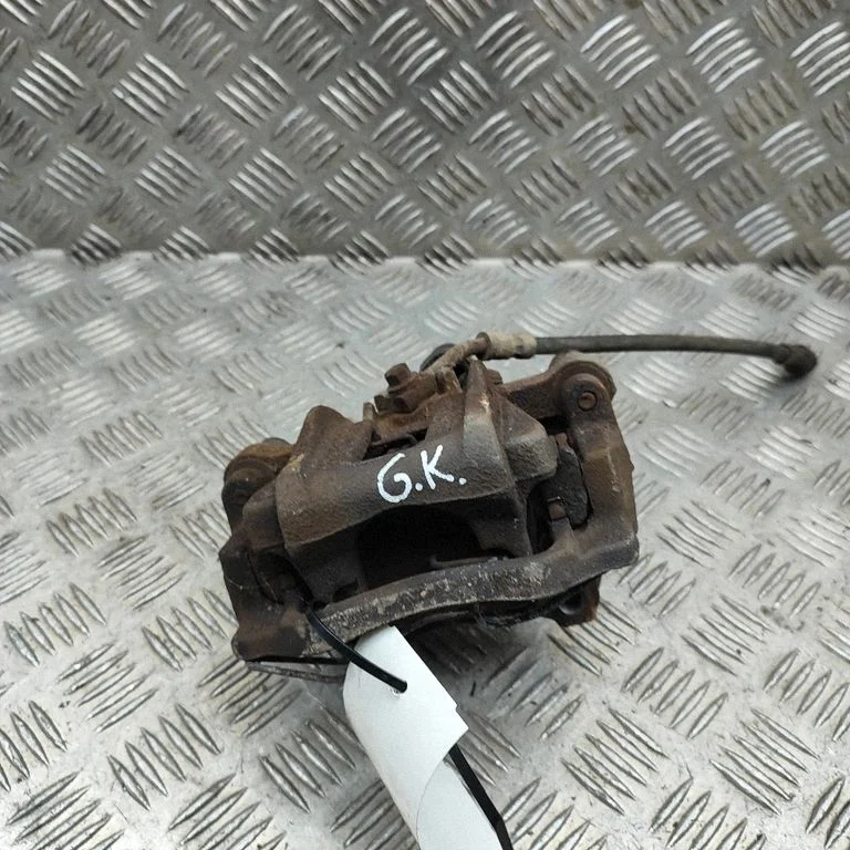 Tagumine pidurisadul 5R3615405