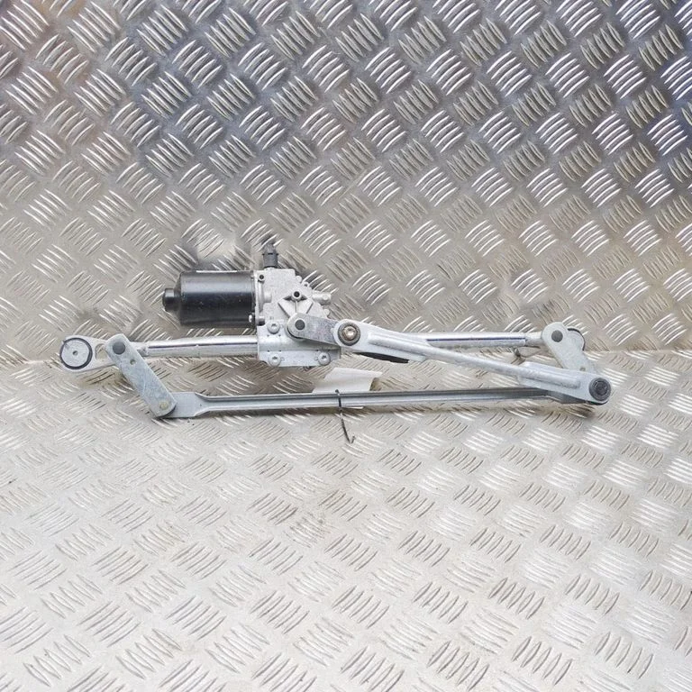Kojameeste mehhanismi komplekt GK3117B571AA