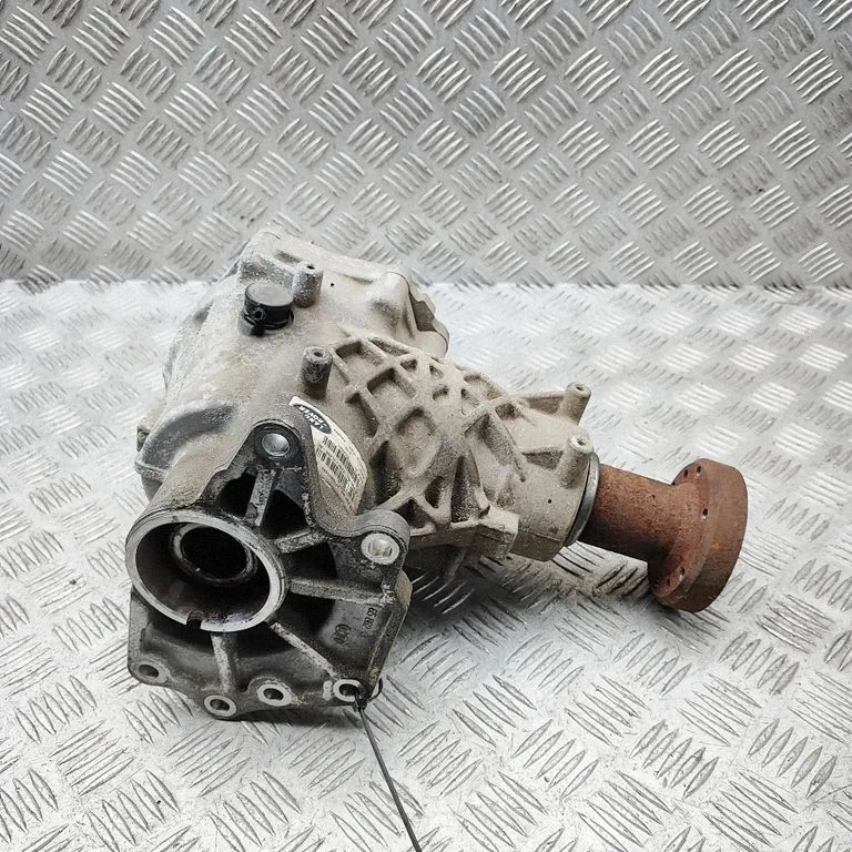 Skrzynia rozdzielcza (reduktor) EJ327L486AC