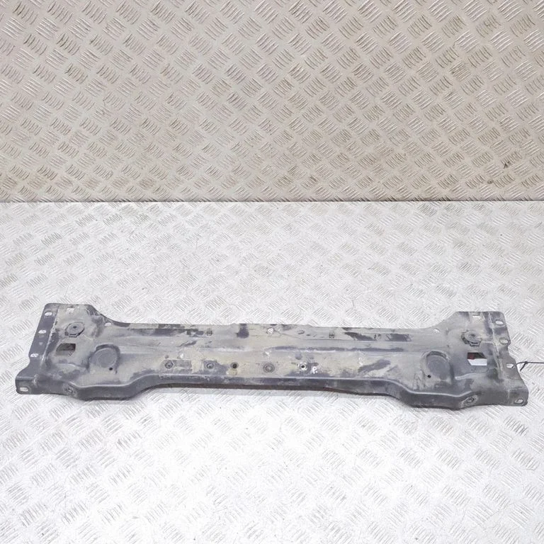 Radiatoru paneļa augšējā daļa A2076200172