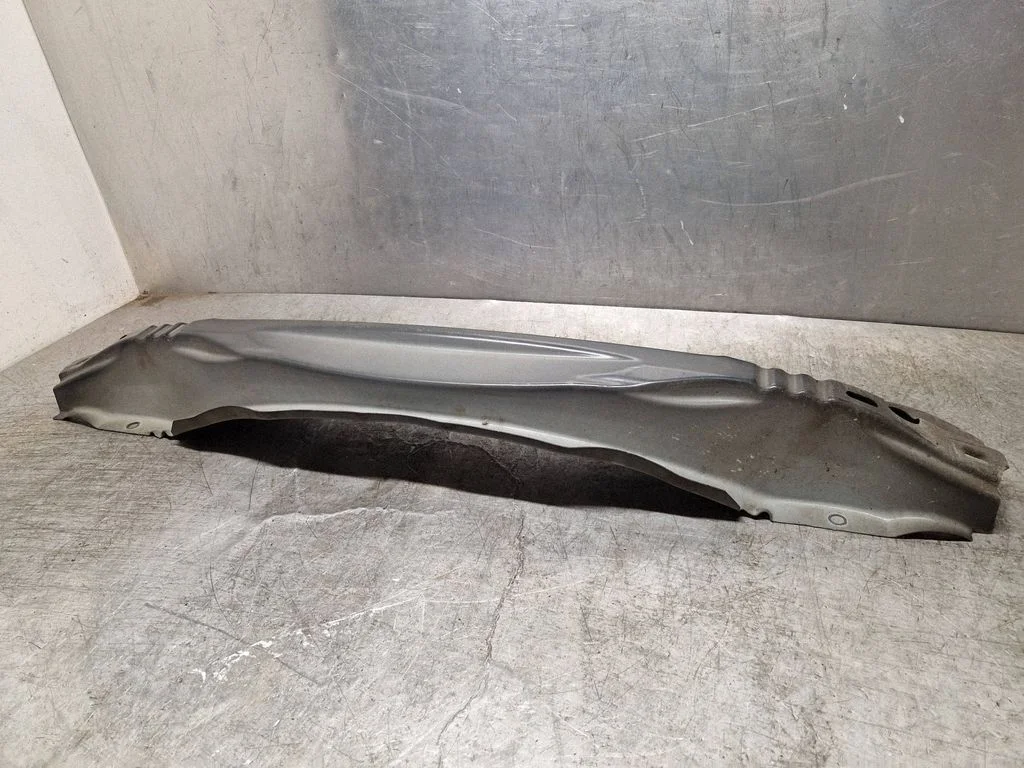 Rear bumper cross member – Volvo XC60 (2009-2013)