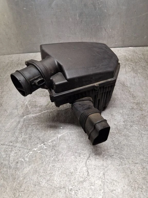 Air filter box – Volvo XC60 (2009-2013)