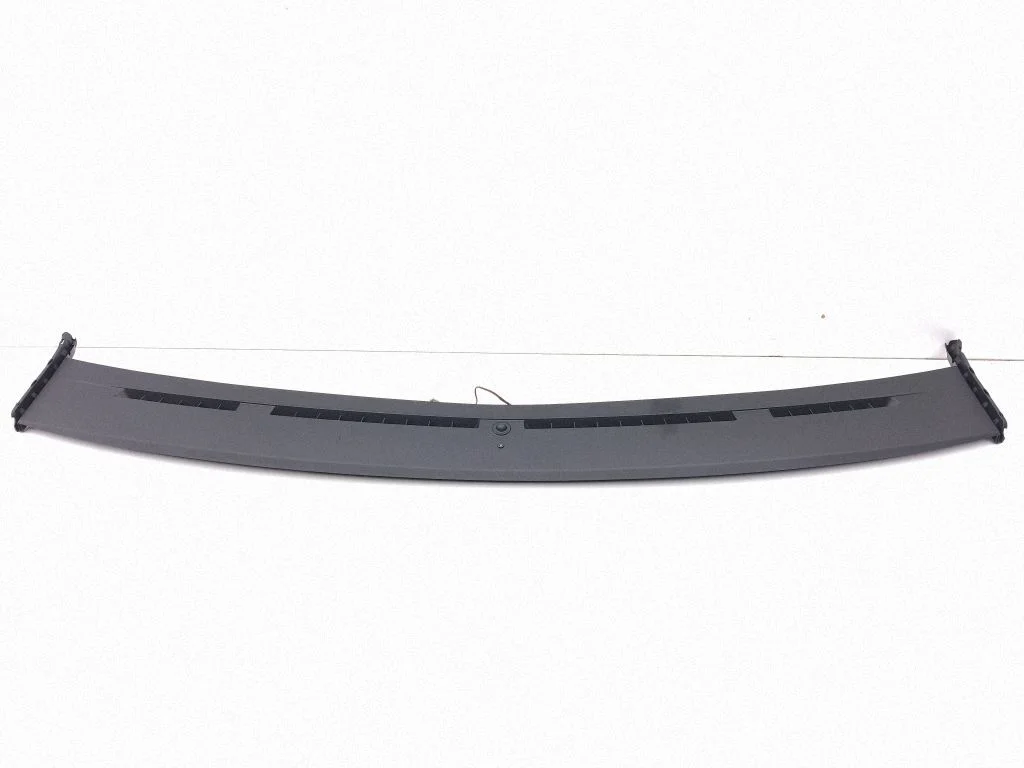 Panel trim 670149127