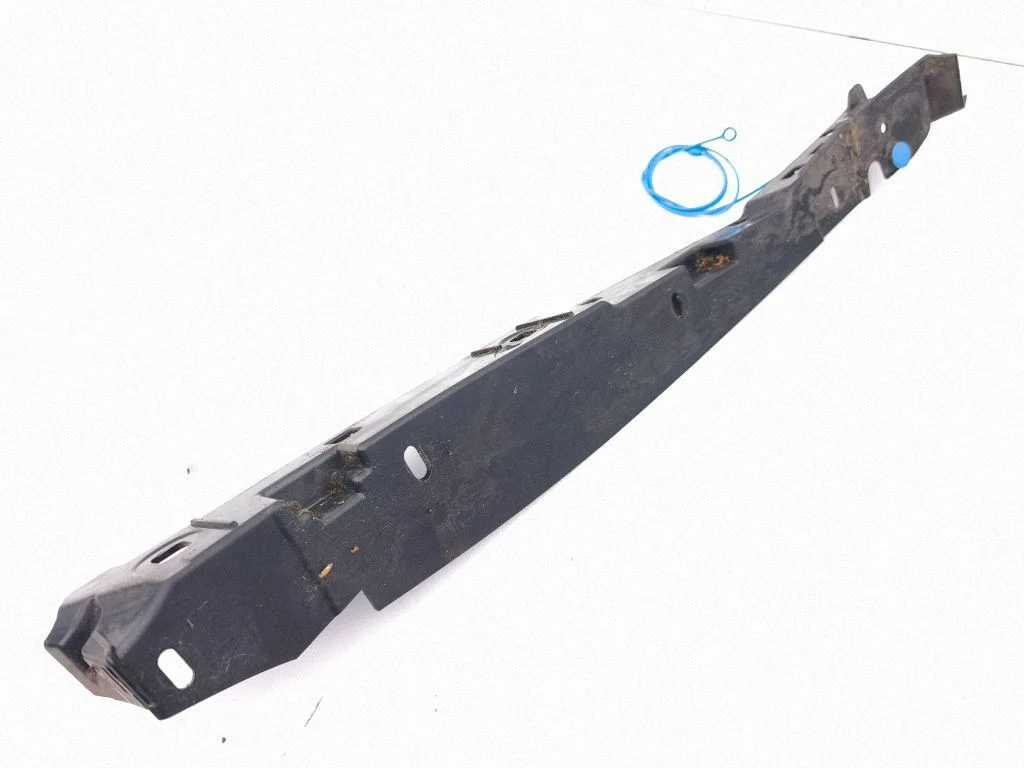 Poritiiva kinnitusklamber 7296756