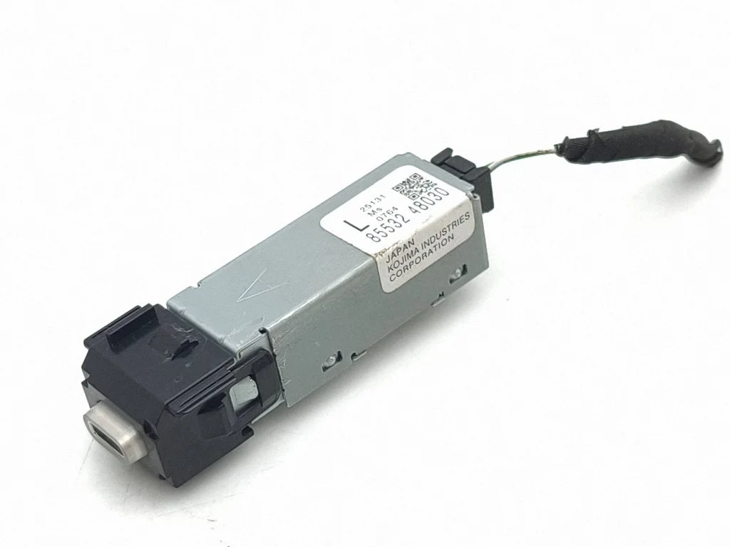 USB socket connector – Toyota C-HR II (2023-)