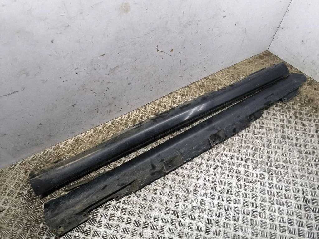 Sill – Toyota Corolla Verso AR10 (2004-2009)