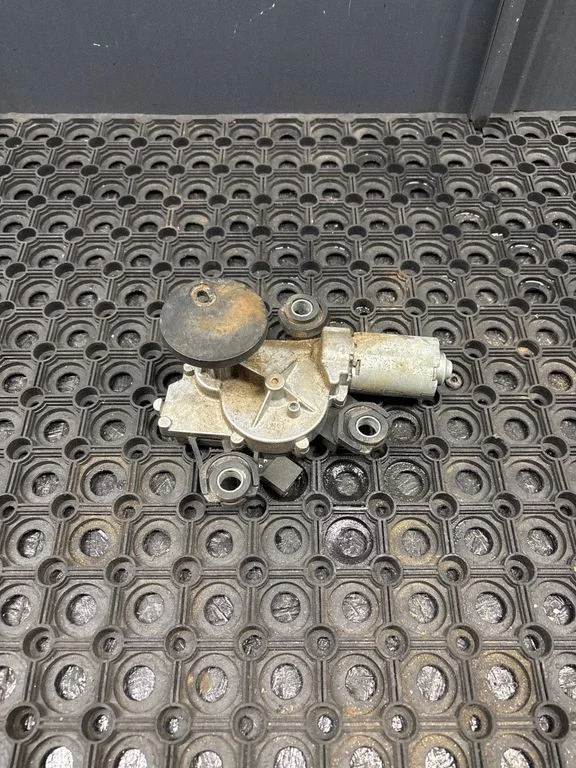 Rear window wiper motor – Citroen C4 I (2004-2010)