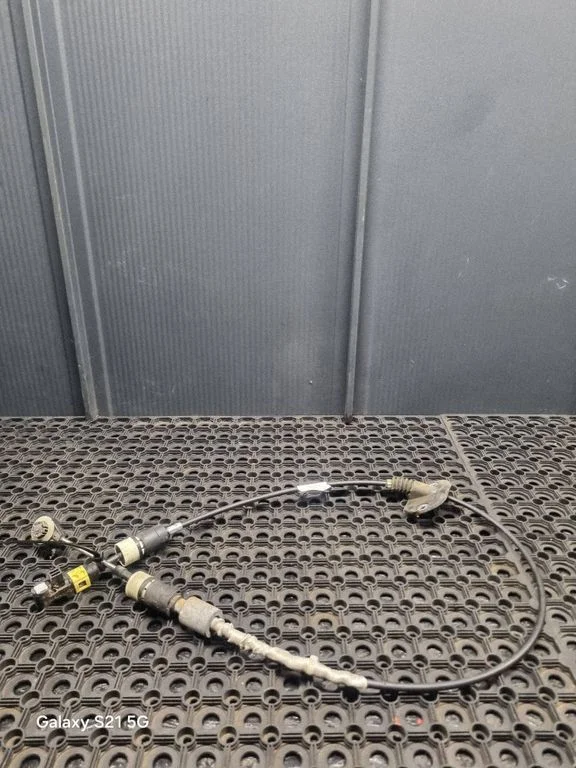 Gear shift cable linkage – Volvo V60 (2013-2018)