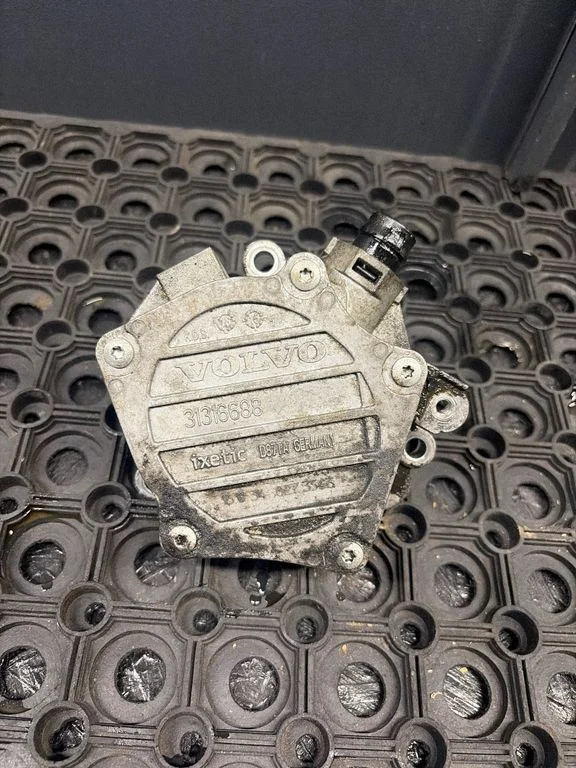 Vaakumpump – Volvo V60 (2013-2018)