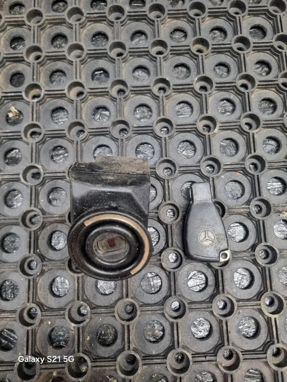 Ignition lock – Mercedes-Benz E-Class W210 (1995-2002)