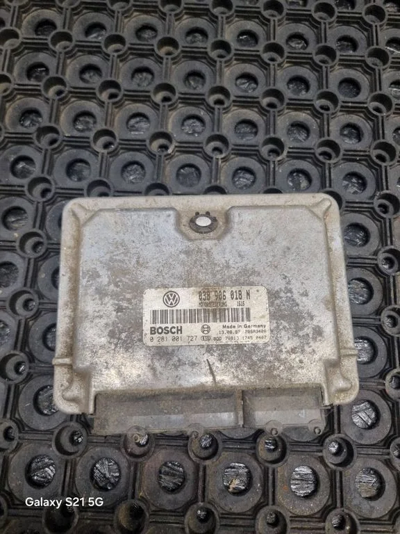 Engine control unit/module 038906018N