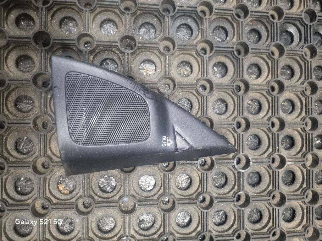 Front door speaker – Volvo V60 (2013-2018)
