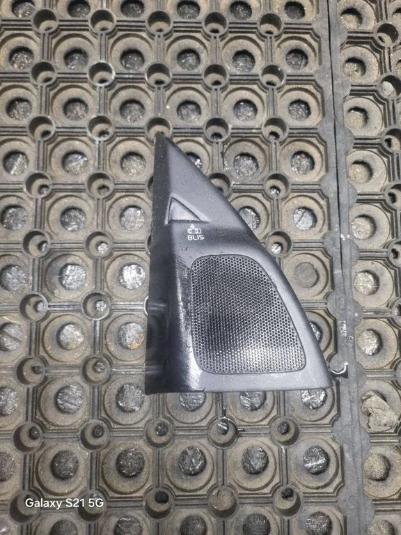 Front door high frequency speaker – Volvo V60 (2013-2018)