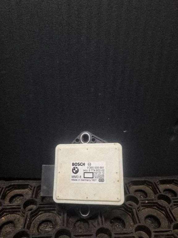 ESP (stability system) control unit 6774602