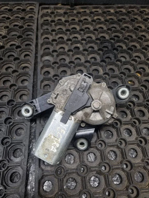 Rear window wiper motor – Opel Vectra C (2005-2009)