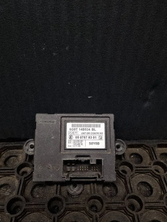 Ukseelektroonika juhtplokk – Ford S-MAX (2006-2015)