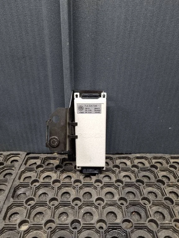 Phone control unit/module – Volkswagen Touareg I (2002-2010)