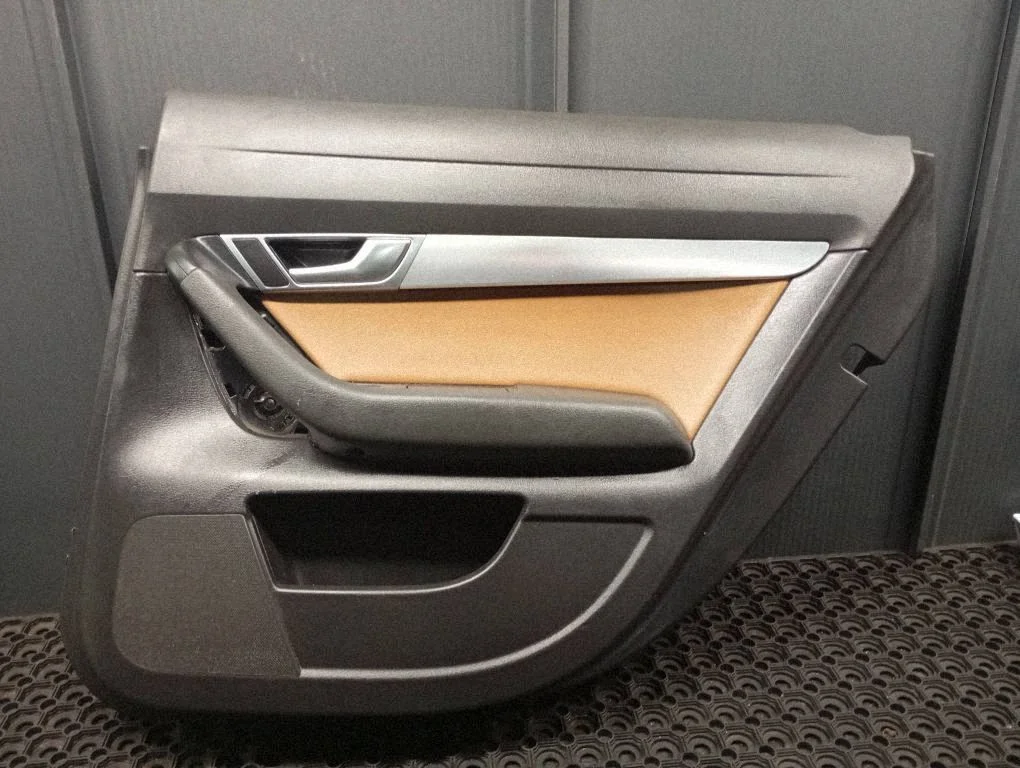 Rear door card panel trim 4F0867301