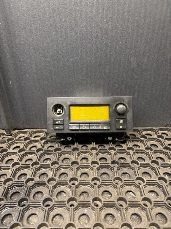 Climate control unit 9658084577