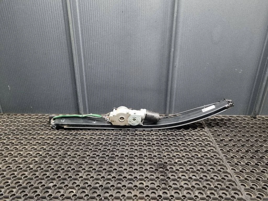 Sliding door motor – Chrysler Grand Voyager V (2007-2015)
