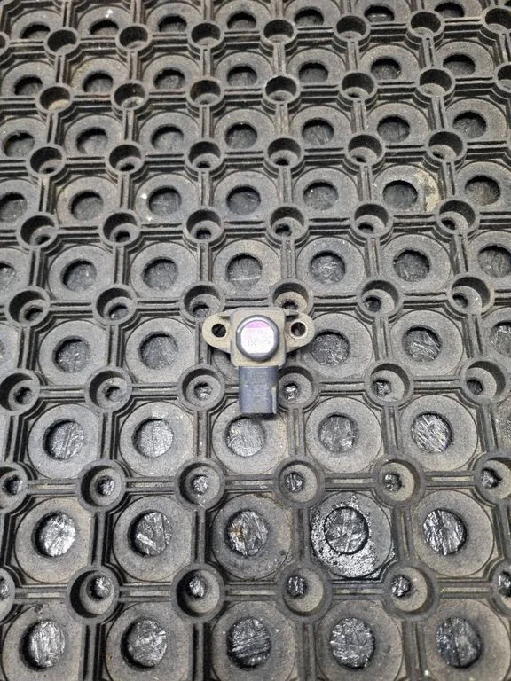 Air pressure sensor 56044591AA