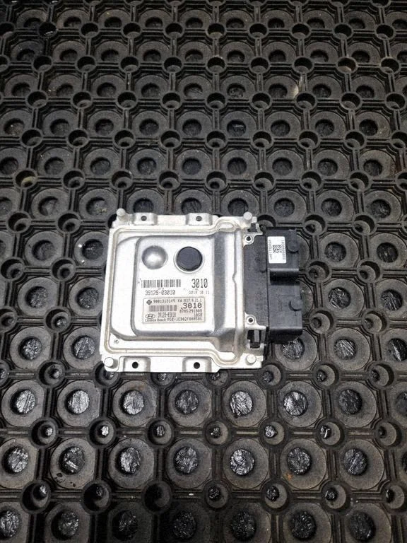 Engine control unit/module 9001313149