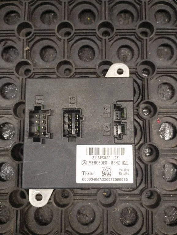 Comfort/convenience module – Mercedes-Benz E-Class W211 (2002-2009)