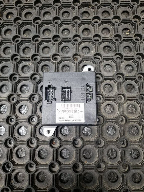 Comfort/convenience module – Mercedes-Benz E-Class W211 (2002-2009)