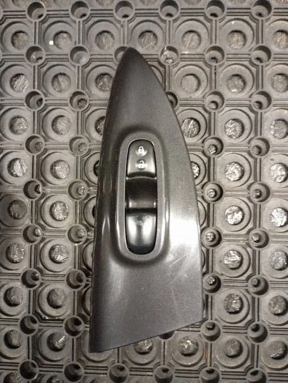 Electric window control switch 254111KA5A