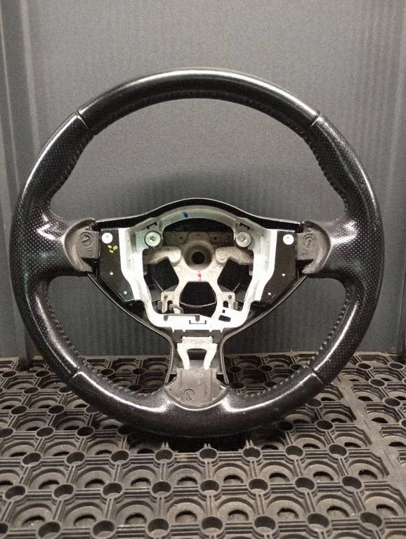 Steering wheel 484301KB1A