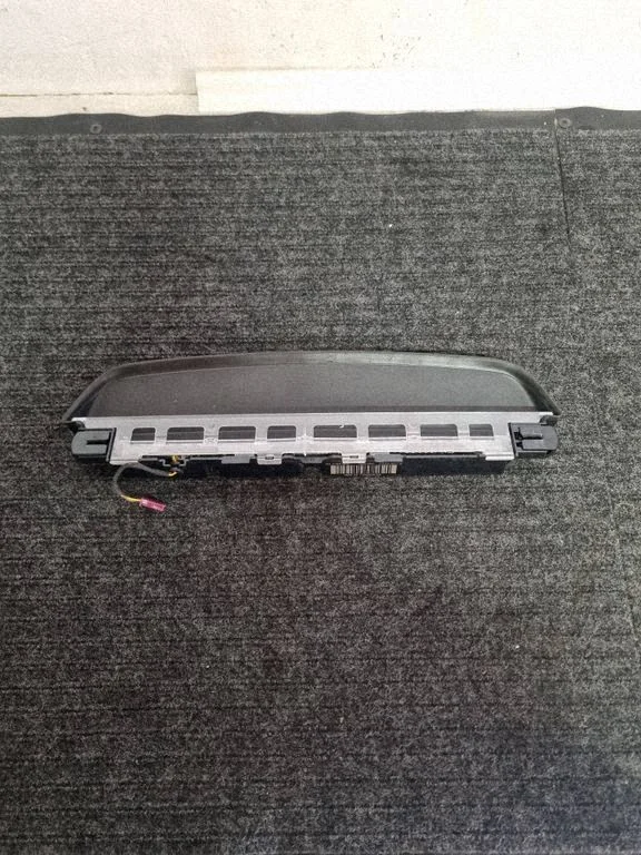 Third/center stoplight – BMW 5 Series G30 G31 G38 (2016-)