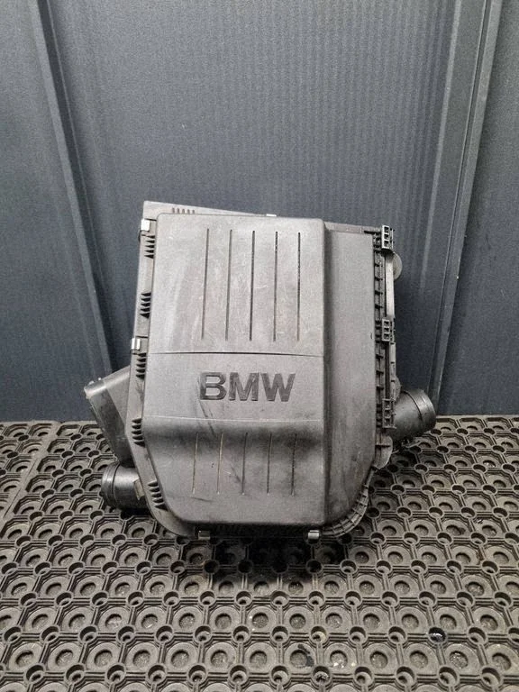 Air filter box 7556547