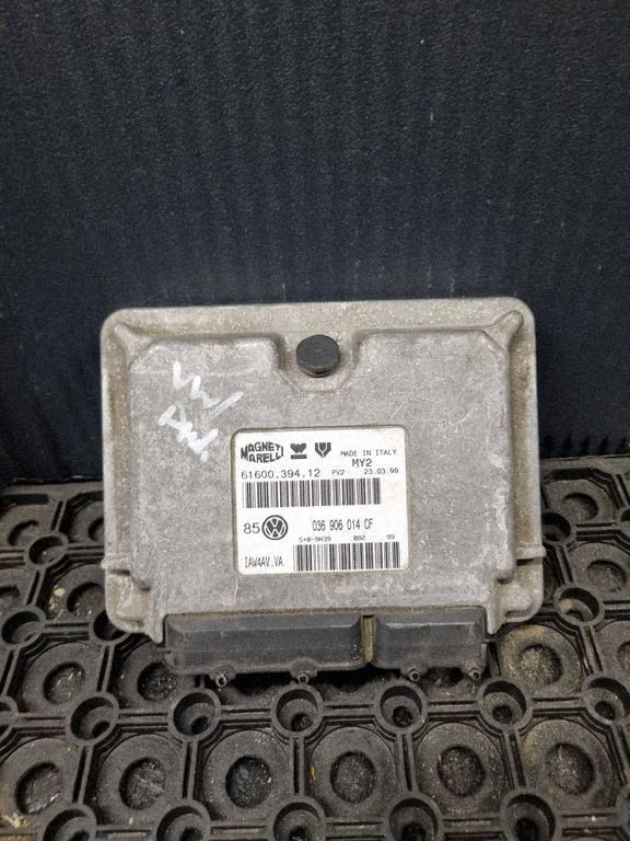 Dzinēja vadības bloks – Volkswagen Bora (1998-2005)