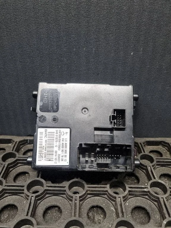 Air conditioning/heating control unit – Mercedes-Benz E-Class W213 (2016-)