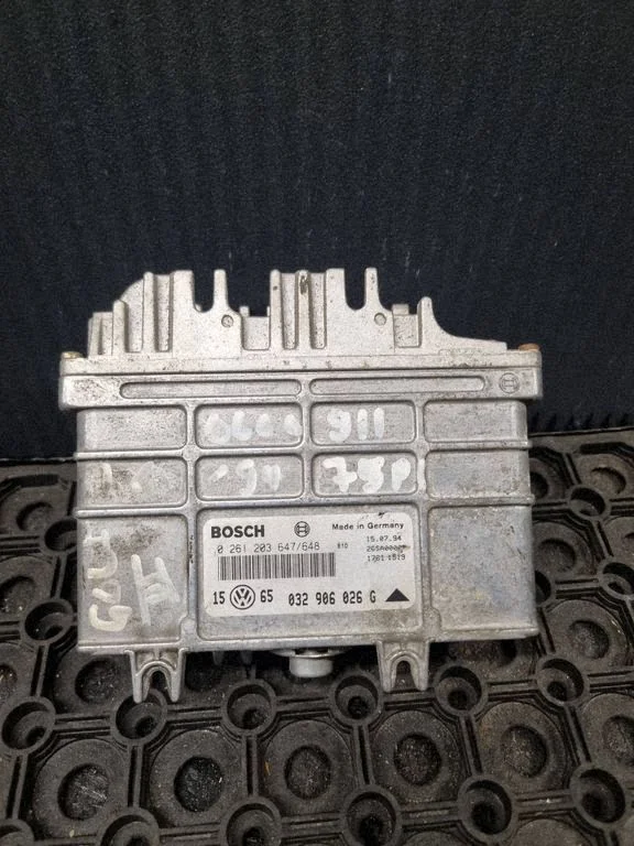 Engine control unit/module 0261203647