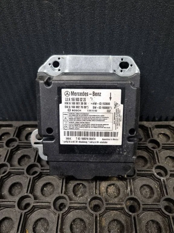 Airbag control unit/module A1669000220
