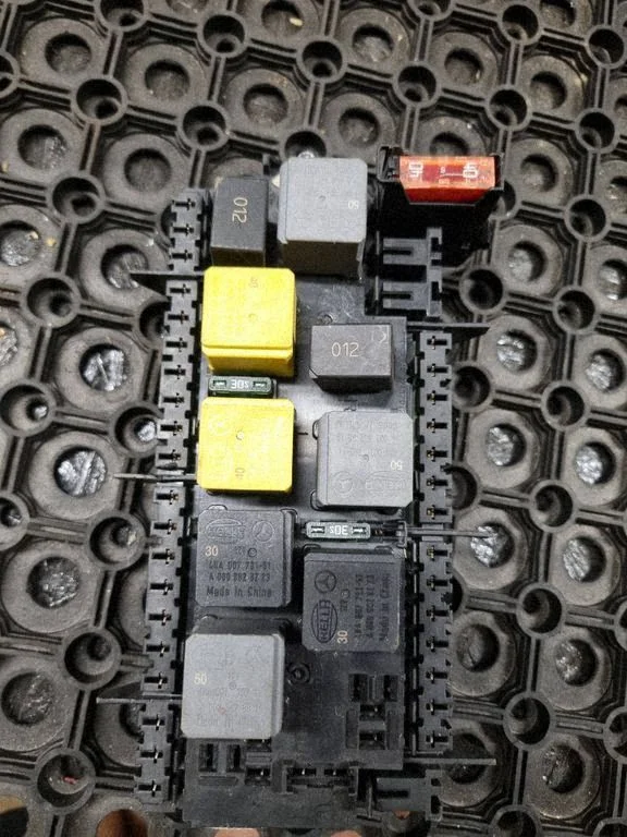 Fuse module A1669068201