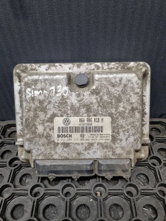 Engine control unit/module 06A906018H