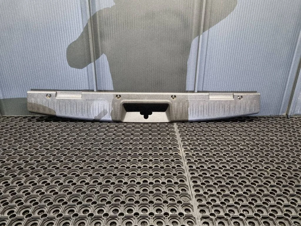 Trunk/boot sill cover protection – Chrysler Grand Voyager V (2007-2015)