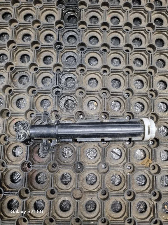 Headlight washer spray nozzle 3312196