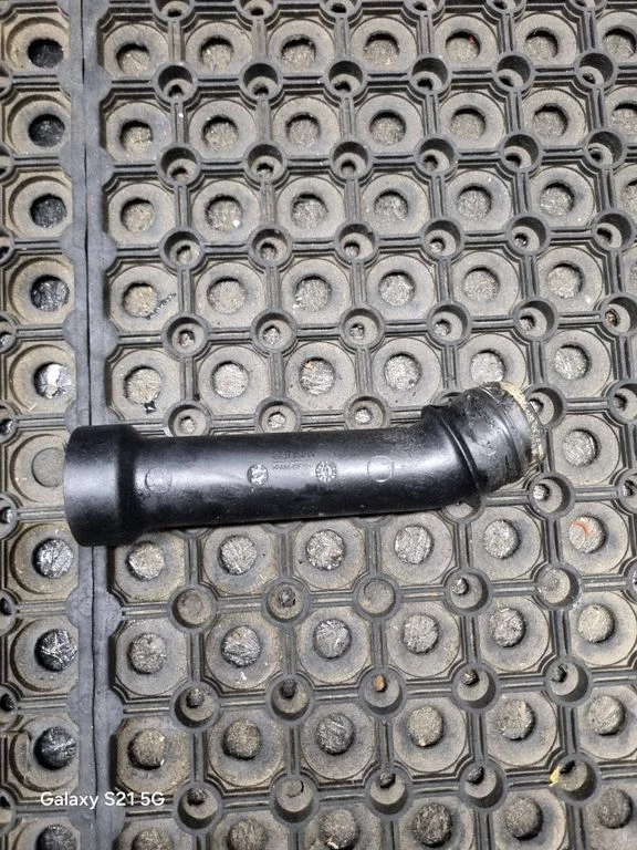 Breather hose/pipe – Ford Transit Custom (2013-2023)