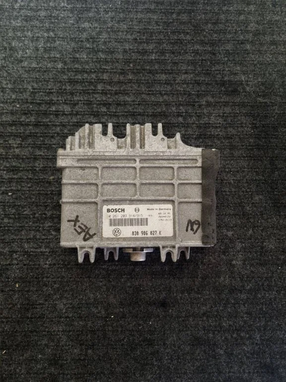Engine control unit/module 0261203914