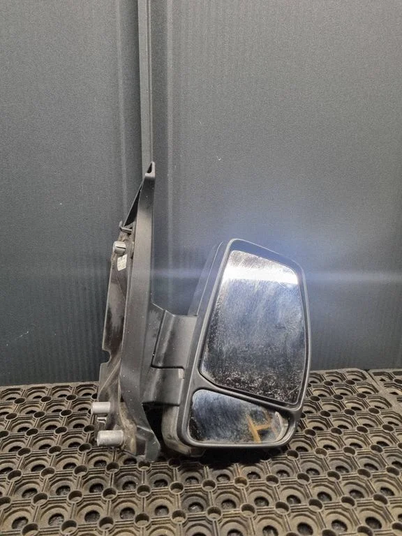 Front door electric wing mirror BK2117682FEW