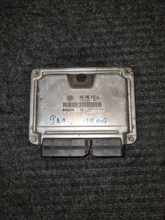 Engine control unit/module – Volkswagen Polo III 6N 6N2 6NF (1995-2001)
