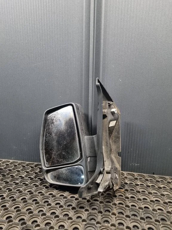 Front door electric wing mirror BK2117683FEW