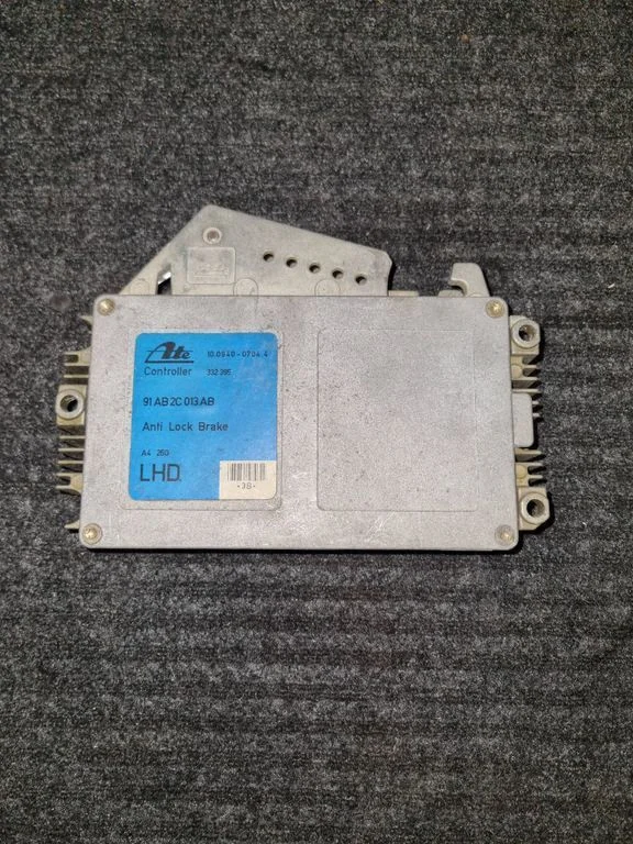 ABS-juhtplokk – Ford Escort (1995-2004)